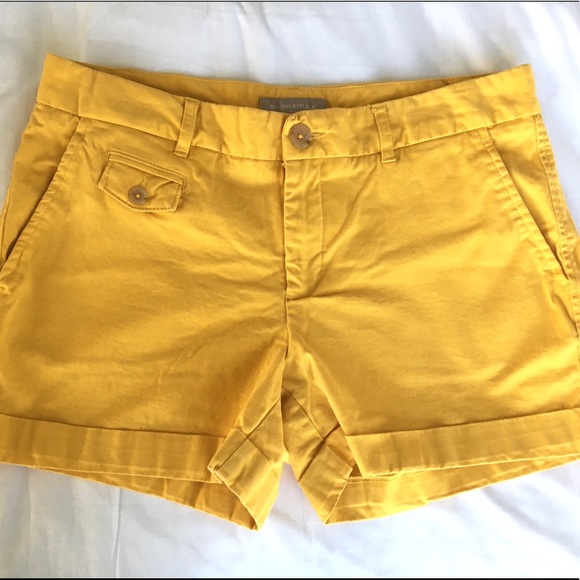 Banana Republic Pants - Banana Republic Yellow Shorts Size 8P